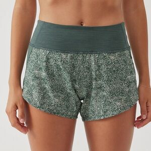 Outdoor Voices Hudson Shorts 2.5"